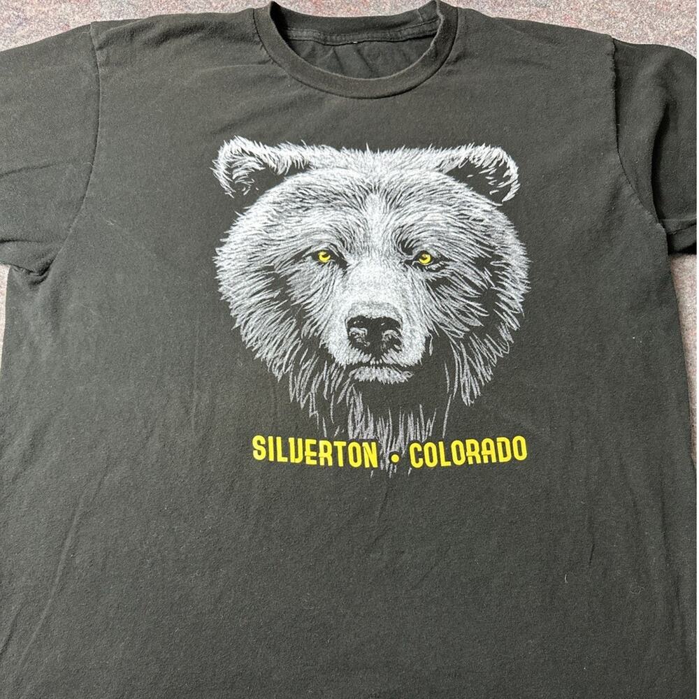 Silverton Colorado Bear Nature Graphic Men’s Size L? T-Shirt Black Yellow